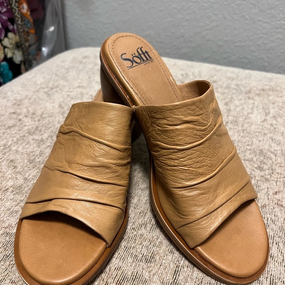 Sofft Shoes - Camel Soft new mule sandals